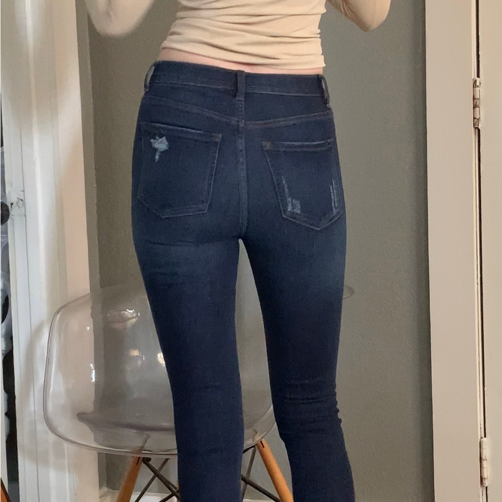 NWT Dark distressed high waisted jeans sz 26